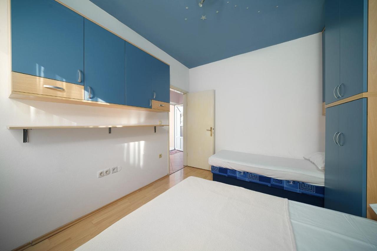 Apartmani Nedoklan Srima Esterno foto